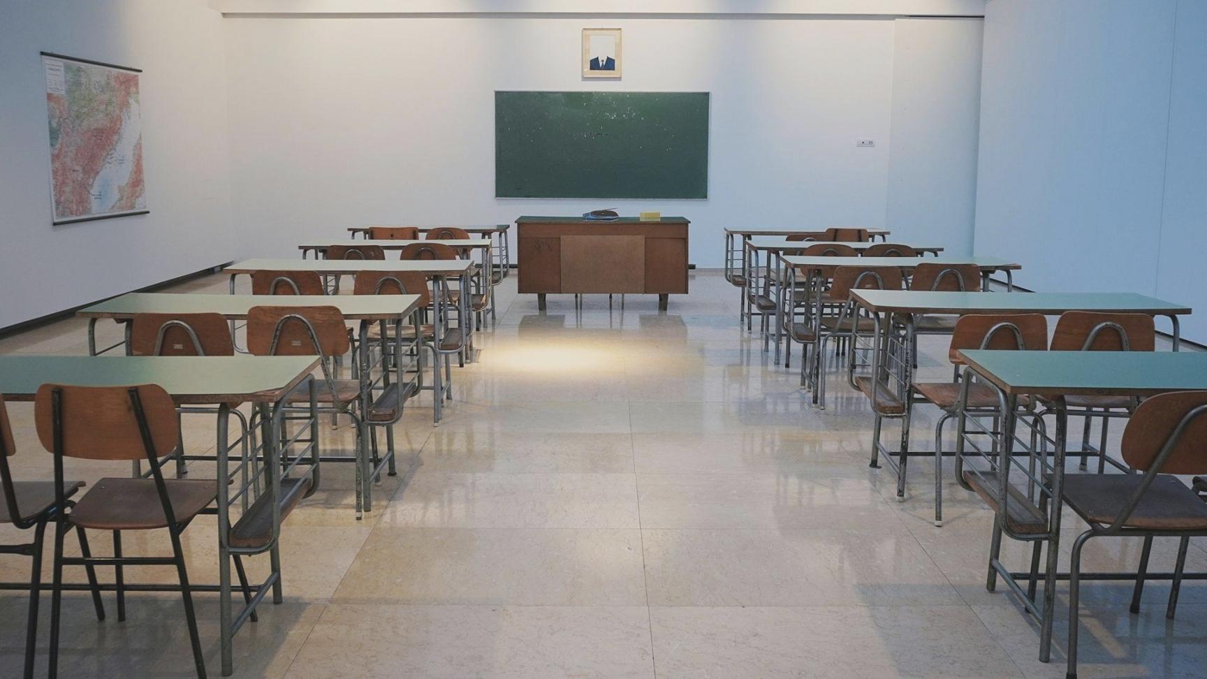 Equipo de malorequivanth trabajando en el desarrollo de contenido educativo financiero